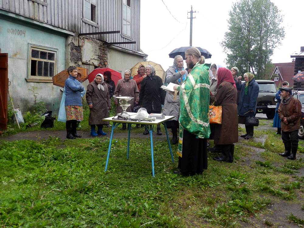 Молебен в Александро-Куштском монастыре 2015